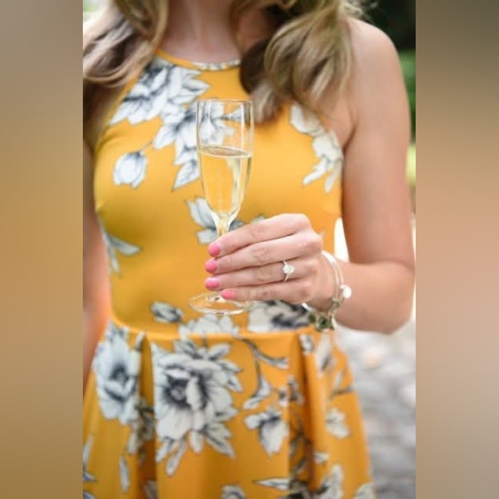 ☀️Summer.   - Yellow 😍 short sun dress